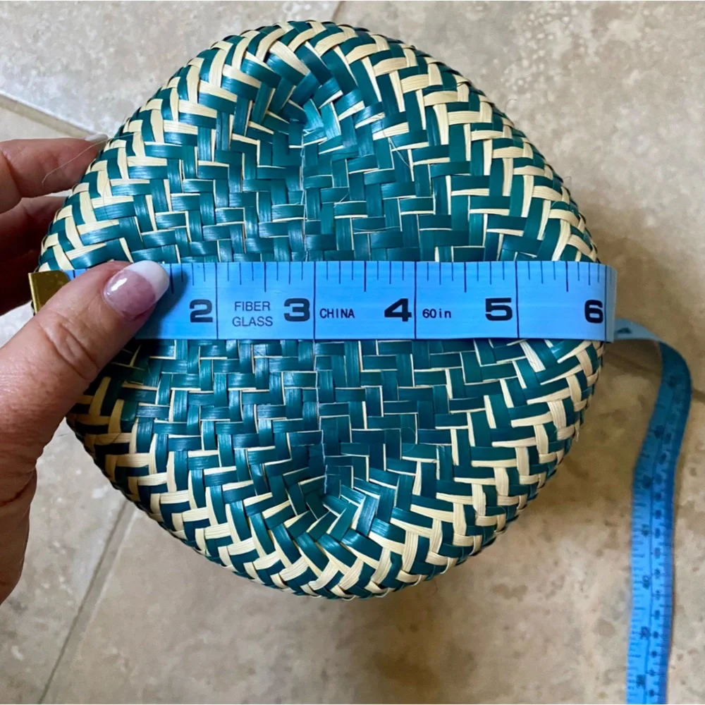 🆕 Handmade Lidded Palm Leaf Basket